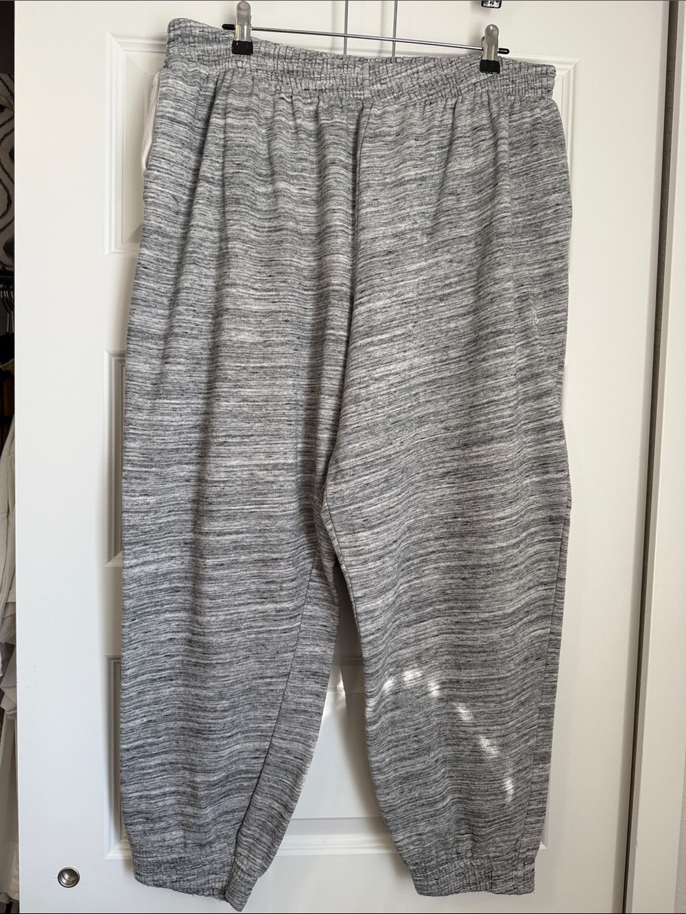 PINK Victoria's Secret Heather Gray Marled Jogger Pants